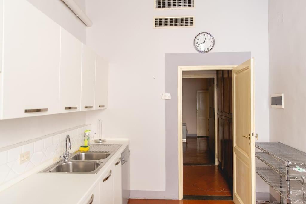 Elegant Apartment Near Piazza Della Signoria Φλωρεντία Εξωτερικό φωτογραφία